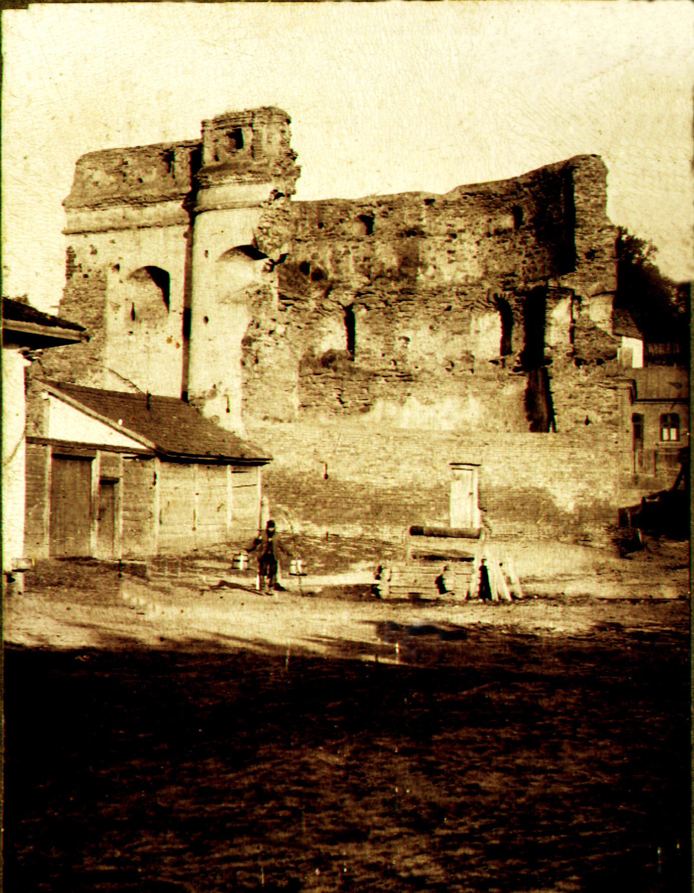 Татарська надбрамна вежа. Міжвоєнний період